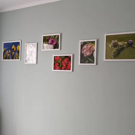 Photo House La *